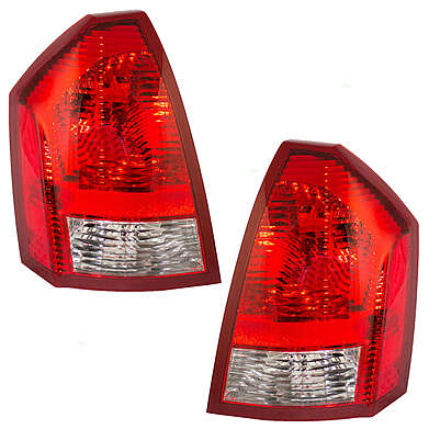 Pilotos traseros rojos estilo OEM para Chrysler 300C 2005-2007