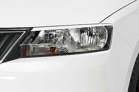 Faro cilia CSR Automotive SB188 para Skoda Rapid 2012-2017