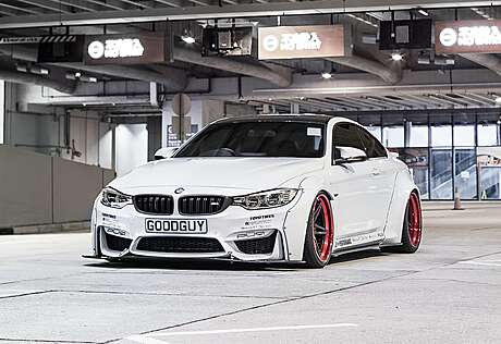 Kit de carrocería aerodinámica Liberty Walk para BMW M4 F82 (original, Japón)