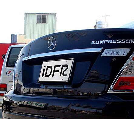 IDFR 1-MB106-13C Mercedes Benz C-Class W204 Sedan 2007-2011