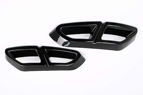 Muffler Tips Decorative Frames suitable for VW Passat B8 3G GTE / Alltrack (2015-2019) Piano Black